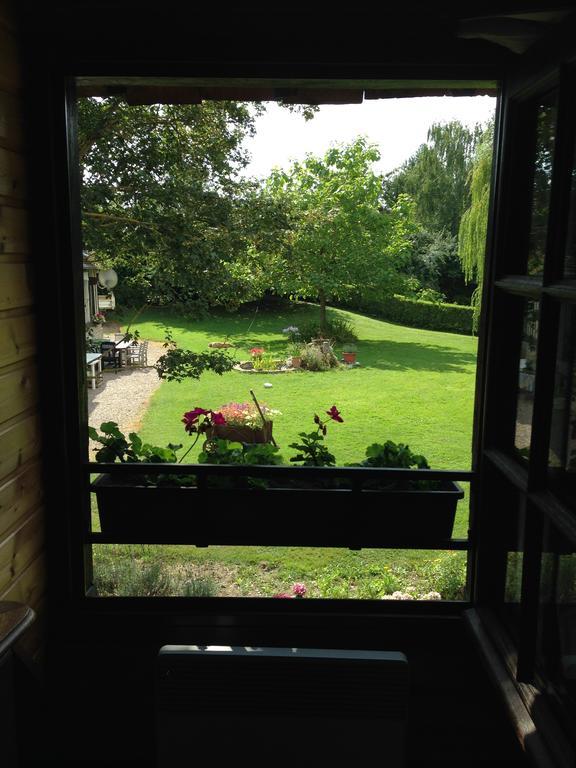 La Baronnie Bed & Breakfast Vieux-Pont Стая снимка